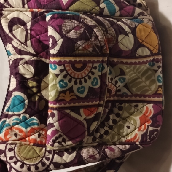 Woman's Cloth Crossbody Purse by Vera Bradley Color: Multicolored - Picture 2 of 14